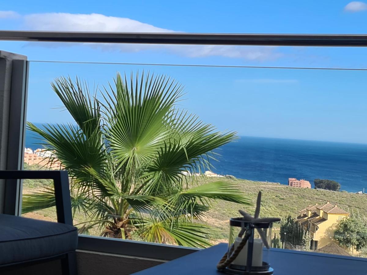 Seaside Serenity - Stylish Apartment With Spectacular Views マニルバ エクステリア 写真
