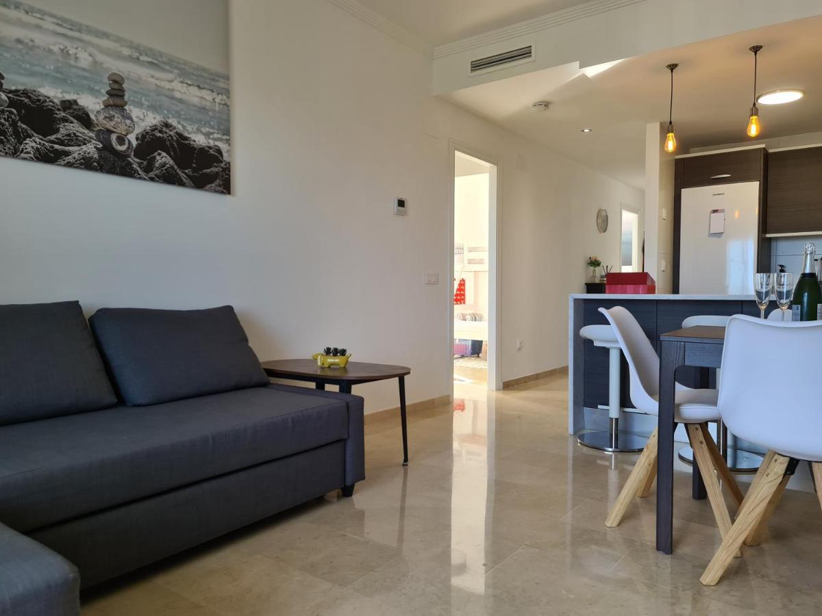 Seaside Serenity - Stylish Apartment With Spectacular Views マニルバ エクステリア 写真