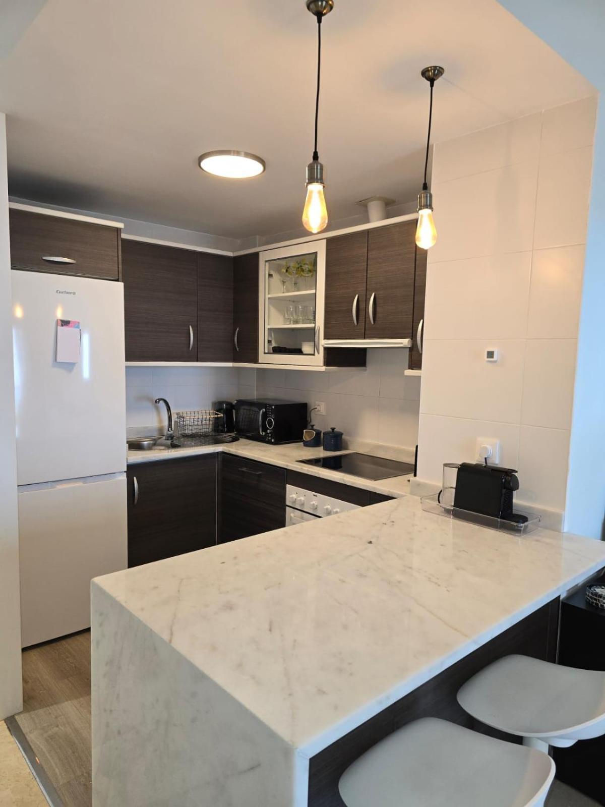 Seaside Serenity - Stylish Apartment With Spectacular Views マニルバ エクステリア 写真